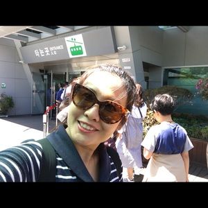 Meet your Posher, Kanokporn